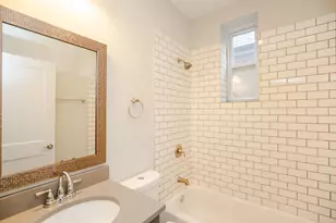 [Address not provided], Chicago, IL 60608 - Photo 11