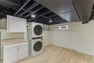 6218 W Foster Ave, Chicago, IL 60630 - Photo 31