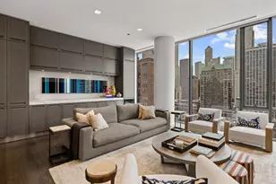 4 E Elm St, Chicago, IL 60611 - Photo 9