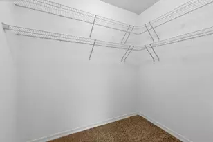 1042 W 34th Pl, Chicago, IL 60608 - Photo 17