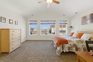 1042 W 34th Pl, Chicago, IL 60608 - Photo 13