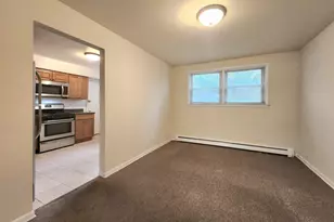 [Address not provided], Chicago, IL 60645 - Photo 5