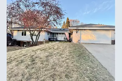 5746 Berwick Place, Rockford, IL 61107 - Photo 1
