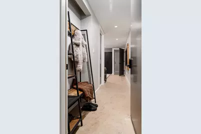 3317 N Avers Avenue, Chicago, IL 60618 - Photo 25