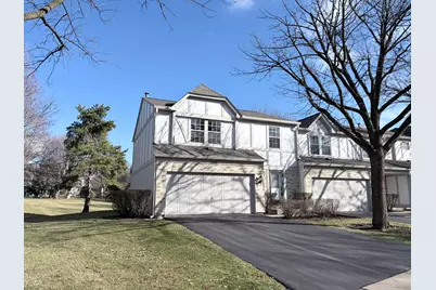 1428 W Sapphire Drive, Hoffman Estates, IL 60192 - Photo 1