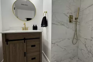 6230 W 63rd Pl, Chicago, IL 60638 - Photo 11