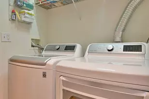 5709 W Lawrence Ave, Chicago, IL 60630 - Photo 19