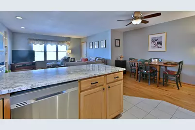 5709 W Lawrence Avenue #3W, Chicago, IL 60630 - Photo 9