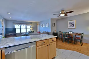 5709 W Lawrence Ave, Chicago, IL 60630 - Photo 9