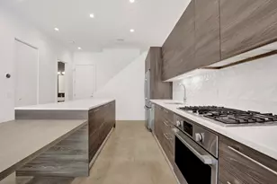 1017 N Cleveland Ave, Chicago, IL 60610 - Photo 15