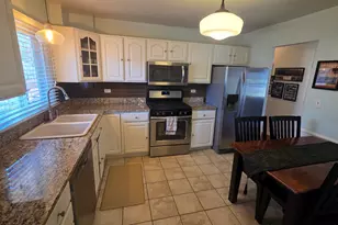 846 Brookside Dr, Bartlett, IL 60103 - Photo 5