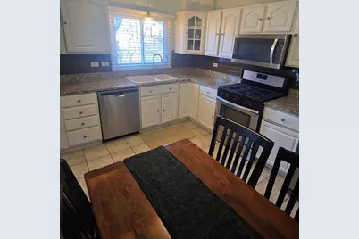 846 Brookside Drive, Bartlett, IL 60103 - Photo 7