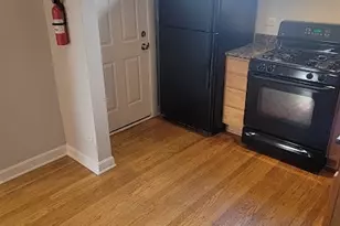 2922 5 N Sacramento St, Chicago, IL 60618 - Photo 5