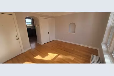 2922.5 N Sacramento Street #3E, Chicago, IL 60618 - Photo 9