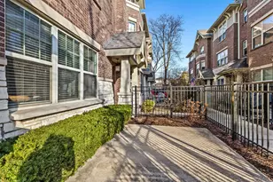 311 S NW Hwy, Park Ridge, IL 60068 - Photo 3