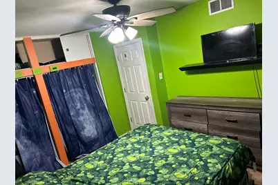 17308 Forestway Drive, East Hazel Crest, IL 60429 - Photo 15