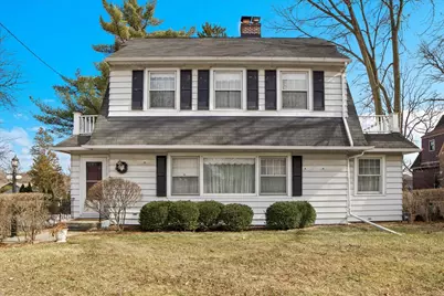 401 S 1st Street, Geneva, IL 60134 - Photo 1