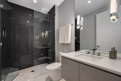 2035 N Orleans Street #M2, Chicago, IL 60614 - Photo 19