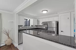 6870 N Northwest Hwy, Chicago, IL 60631 - Photo 5