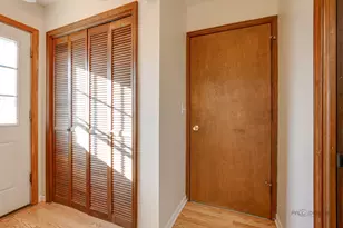 24423 W Tyler Ave, Round Lake, IL 60073 - Photo 9