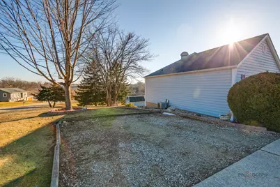 24423 W Tyler Avenue, Round Lake, IL 60073 - Photo 31