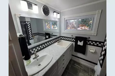 1110 N Franklin Street, Salem, IL 62881 - Photo 39