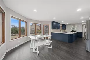 1415 Lori-Lyn Ln, Northbrook, IL 60062 - Photo 13