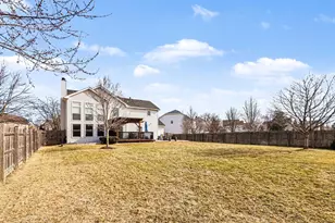 2113 Colonial St, Aurora, IL 60503 - Photo 23