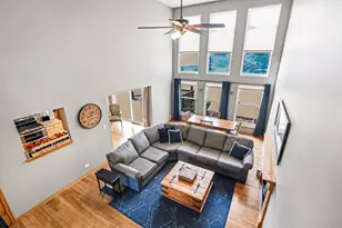 2113 Colonial St, Aurora, IL 60503 - Photo 5