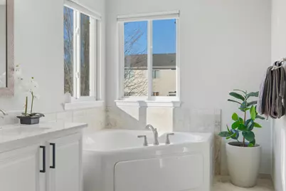 748 N Overlook Trail, Round Lake, IL 60073 - Photo 21