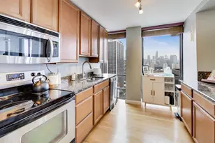 1660 N La Salle Dr, Chicago, IL 60614 - Photo 7