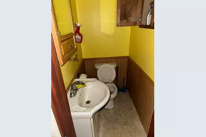 907 S Peoria Avenue, Dixon, IL 61021 - Photo 13