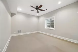 5237 Cornell Ave, Downers Grove, IL 60515 - Photo 47