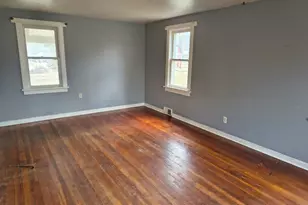 38593 Pine Ave, Beach Park, IL 60099 - Photo 7