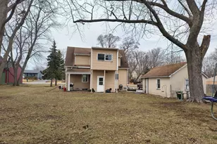 38593 Pine Ave, Beach Park, IL 60099 - Photo 11