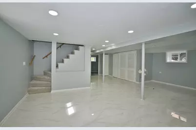 7412 Keeler Avenue, Skokie, IL 60076 - Photo 11