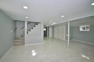 7412 Keeler Ave, Skokie, IL 60076 - Photo 11