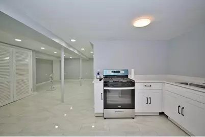 7412 Keeler Avenue, Skokie, IL 60076 - Photo 17