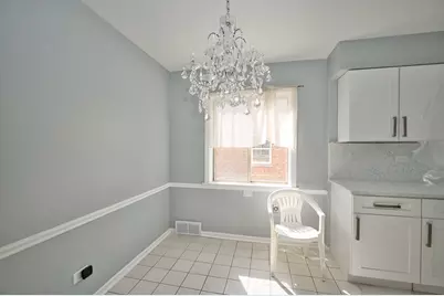 7412 Keeler Avenue, Skokie, IL 60076 - Photo 9