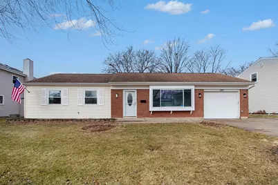 120 Ellington Drive, Schaumburg, IL 60194 - Photo 1