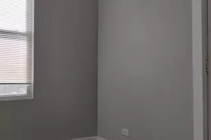 1945 W 48th St, Chicago, IL 60609 - Photo 15