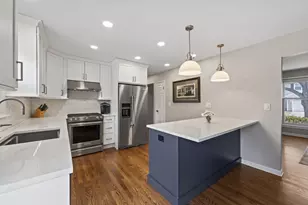 962 Thompson Blvd, Buffalo Grove, IL 60089 - Photo 15