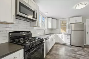 2418 W 36th St, Chicago, IL 60632 - Photo 5