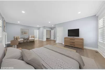 1604 Burr Ridge Club, Burr Ridge, IL 60527 - Photo 17