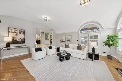 1604 Burr Ridge Club, Burr Ridge, IL 60527 - Photo 5