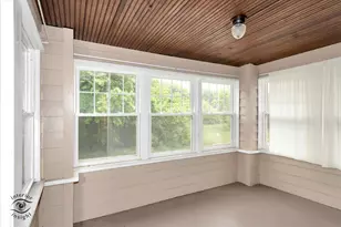 136 E 10th St, Chicago Heights, IL 60411 - Photo 5