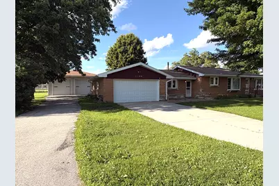 1106 Harmony Avenue, Mazon, IL 60444 - Photo 3