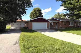1106 Harmony Ave, Mazon, IL 60444 - Photo 3