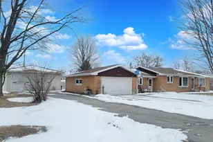 1106 Harmony Ave, Mazon, IL 60444 - Photo 5