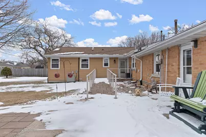 1106 Harmony Avenue, Mazon, IL 60444 - Photo 7